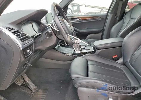 2022 BMW X3 xDrive30I z USA, uszkodzony, nr VIN 5UX53DP02N9M55508